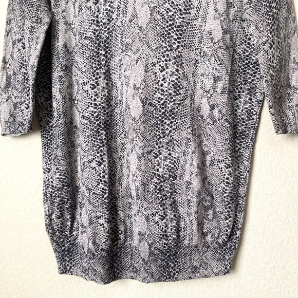 Aritzia Wilfred Silk Cashmere Blend Snake Reptile Print Sweater Top - Picture 6 of 8